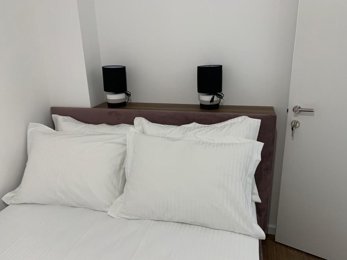 Kekezis Apartments Саранда Екстер'єр фото